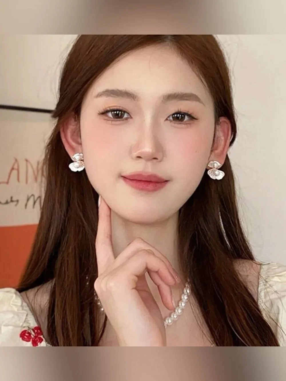 White Pearl Floral Double-Stud Earrings N1481